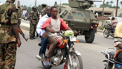 الجيش النيجيري ينفي صحة تقارير عن هجوم لإسلاميين متشددين أودى بحياة جنود