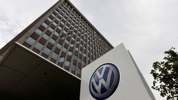 VW floods German market ahead of tougher emissions rules