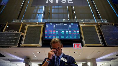الأسهم الأمريكية تغلق منخفضة بفعل المخاوف التجارية