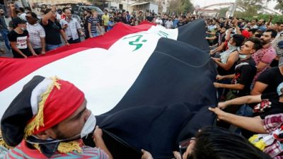 A Bassora, frustration et ressentiment contre le pouvoir de Bagdad A Bassora, frustration et ressentiment contre le pouvoir de Bagdad