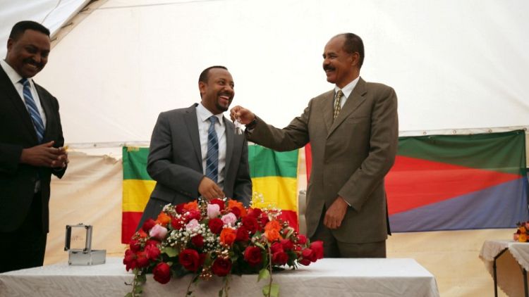 إثيوبيا تعيد فتح سفارتها بإريتريا في إشارة جديدة لتحسن العلاقات
