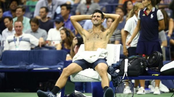Djokovic: le tournoi doit "s'occuper" du manque d'air sur les courts Djokovic: le tournoi doit "s'occuper" du manque d'air sur les courts