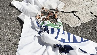 Bruciò bandiera Lega, assolto Bruciò bandiera Lega, assolto