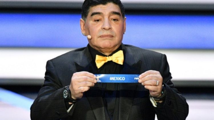 La légende du football Diego Maradona à Moscou, le 1er décembre 2017