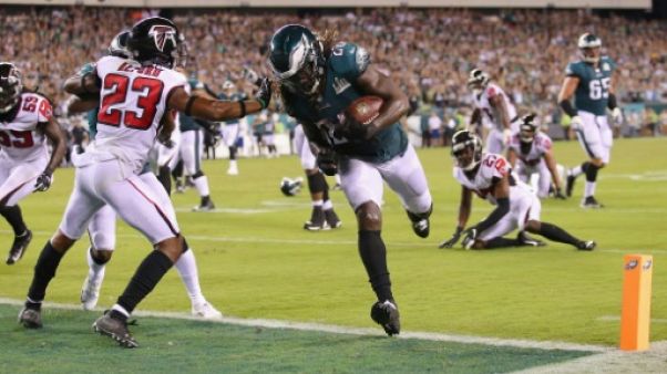 NFL: Philadelphie lance la saison sans polémique NFL: Philadelphie lance la saison sans polémique