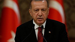 أردوغان: لم يعد بوسع تركيا أن تستقبل مزيدا من اللاجئين