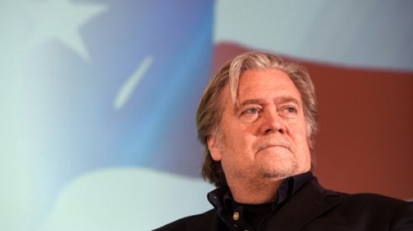 Salvini prêt à travailler avec Bannon pour "sauver l'Europe" Salvini prêt à travailler avec Bannon pour "sauver l'Europe"