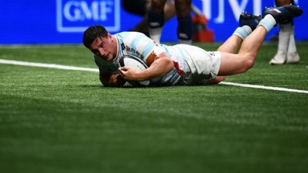 Camille Chat inscrit un essai pour le Racing 92 face à Caen à Nanterre Camille Chat inscrit un essai pour le Racing 92 face à Caen à Nanterre