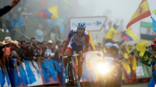 Tour d'Espagne: Pinot sort du brouillard, Yates reste en rouge Tour d'Espagne: Pinot sort du brouillard, Yates reste en rouge