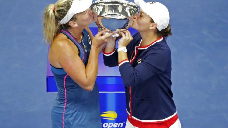 Barty and Vandeweghe fight back to win doubles title