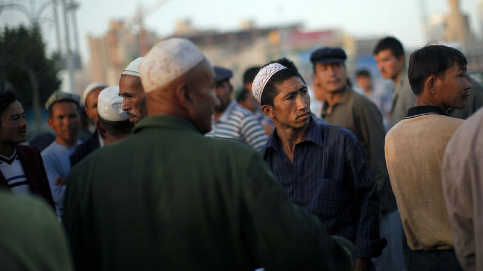 Muslim minority in China's Xinjiang face 'political indoctrination' - Human Rights Watch