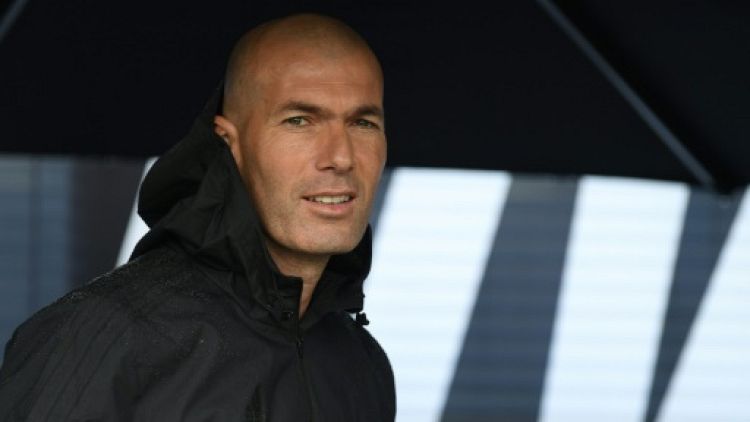 Zidane compte retrouver un banc d'entraîneur "bientôt"