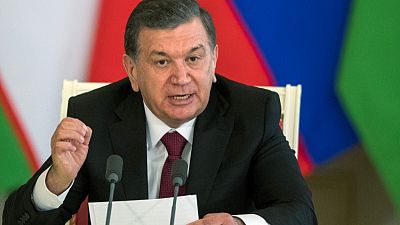 إقالة إمام بعدما حث رئيس اوزبكستان على السماح بالحجاب واللحى