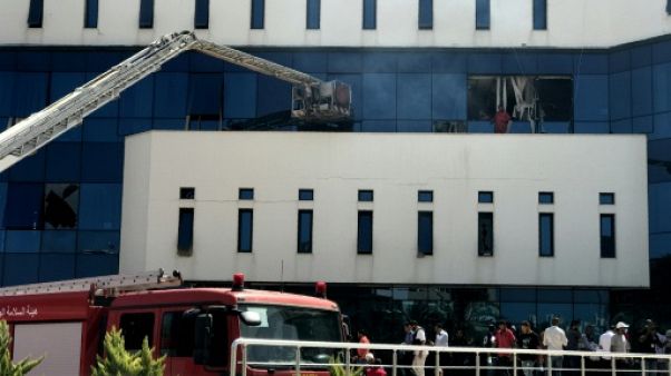 Attaque meurtrière contre le siège de la Compagnie nationale de pétrole à Tripoli Attaque meurtrière contre le siège de la Compagnie nationale de pétrole à Tripoli