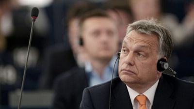 Orban rejette tout "chantage" devant le Parlement européen Orban rejette tout "chantage" devant le Parlement européen