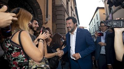 Su Fb parla sedia elettrica per Salvini Su Fb parla sedia elettrica per Salvini