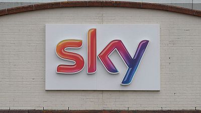 Comcast says Sky shareholders have until Oct. 6 to accept offer Comcast says Sky shareholders have until Oct. 6 to accept offer