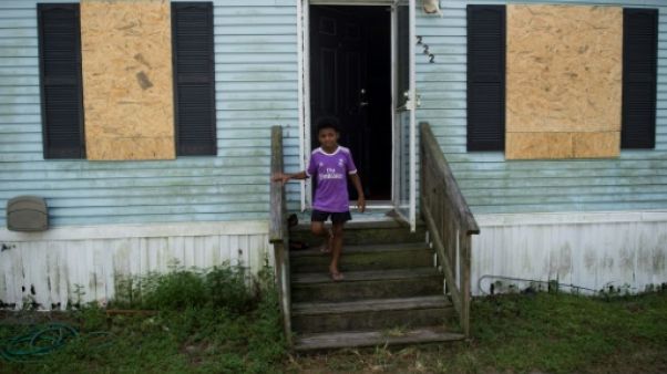 Ouragan Florence: les mal-logés n'ont "pas d'autre choix que de partir" Ouragan Florence: les mal-logés n'ont "pas d'autre choix que de partir"