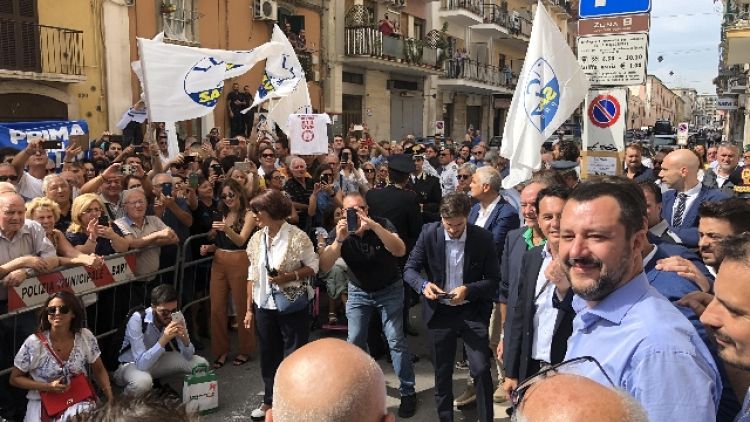 Salvini, a Bari più uomini Forze Ordine