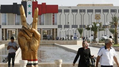 Lorgnant la reconstruction en Syrie, Moscou et Téhéran dominent la Foire de Damas