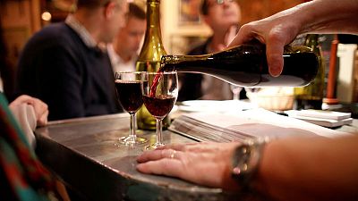 French restaurants look to asylum seekers to fill jobs French restaurants look to asylum seekers to fill jobs