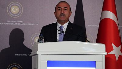 وزير خارجية تركيا: نعمل على وقف إطلاق النار في إدلب السورية وزير خارجية تركيا: نعمل على وقف إطلاق النار في إدلب السورية