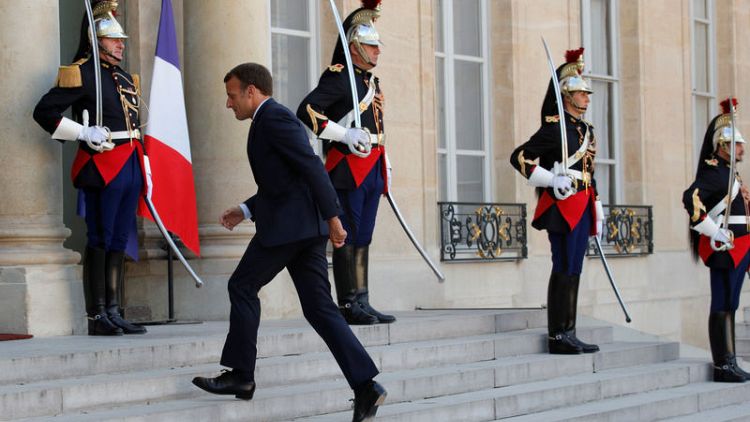 Macron mugs - France's Elysee Palace moves into memorabilia