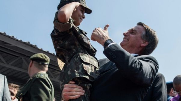 L'armée très présente dans l'élection au Brésil L'armée très présente dans l'élection au Brésil
