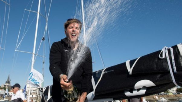 Solitaire du Figaro: Simon sacré sur ses terres Solitaire du Figaro: Simon sacré sur ses terres