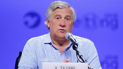 Tajani,governo tra crescita e assistenza