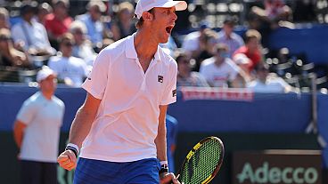 Querrey fightback keeps U.S. Davis Cup hopes alive