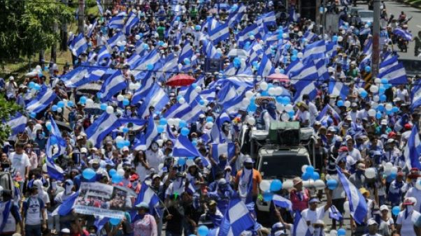 Nicaragua: des milliers d'opposants dans la rue pour exiger le départ d'Ortega Nicaragua: des milliers d'opposants dans la rue pour exiger le départ d'Ortega