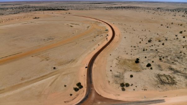 Dans un immense désert, le flic le plus seul d'Australie Dans un immense désert, le flic le plus seul d'Australie