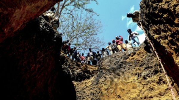 Dans le nord du Mozambique, Nthoro et la malédiction des rubis Dans le nord du Mozambique, Nthoro et la malédiction des rubis