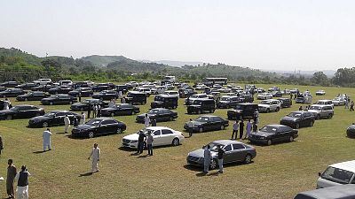 Pakistan auctions cars in austerity drive, PM commutes by helicopter Pakistan auctions cars in austerity drive, PM commutes by helicopter