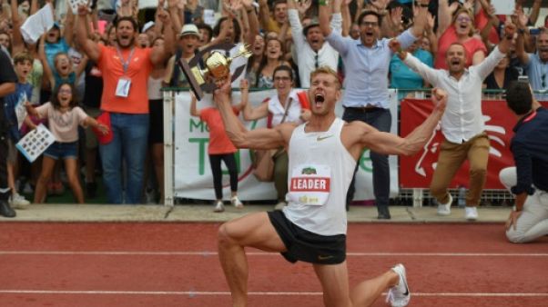 Kévin Mayer, nouvelle locomotive de l'athlétisme français ? Kévin Mayer, nouvelle locomotive de l'athlétisme français ?