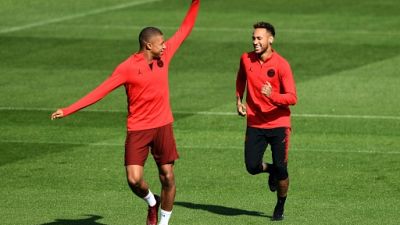 Ligue des champions: à Liverpool, rentrée bouillante pour le PSG de Neymar et Mbappé