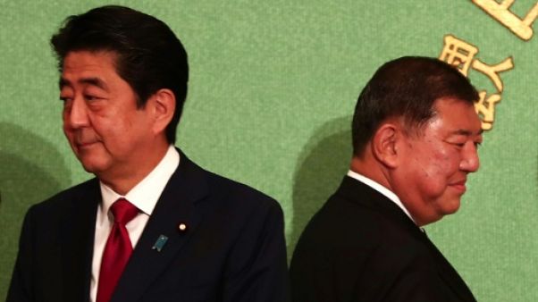 Japon: Abe veut être réélu à la tête de son parti pour réformer la Constitution Japon: Abe veut être réélu à la tête de son parti pour réformer la Constitution