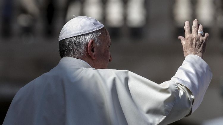 Pedofilia: Swg, 70% cattolici con Papa