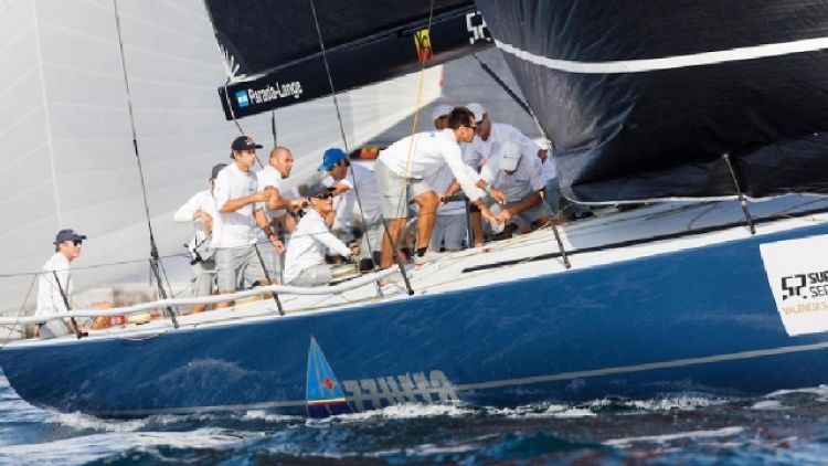 Vela:Azzurra guida Valencia Sailing week