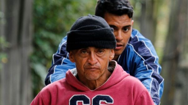 L'odyssée d'un Vénézuélien paraplégique, en quête de soins en Colombie L'odyssée d'un Vénézuélien paraplégique, en quête de soins en Colombie