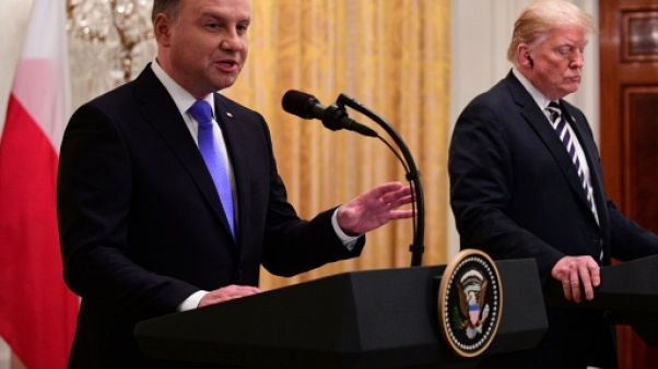 La Pologne prête à payer 2 milliards de dollars pour une base américaine La Pologne prête à payer 2 milliards de dollars pour une base américaine