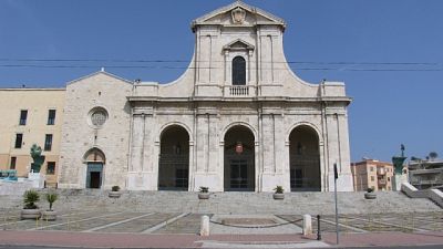 Maltempo: fulmine su basilica di Bonaria