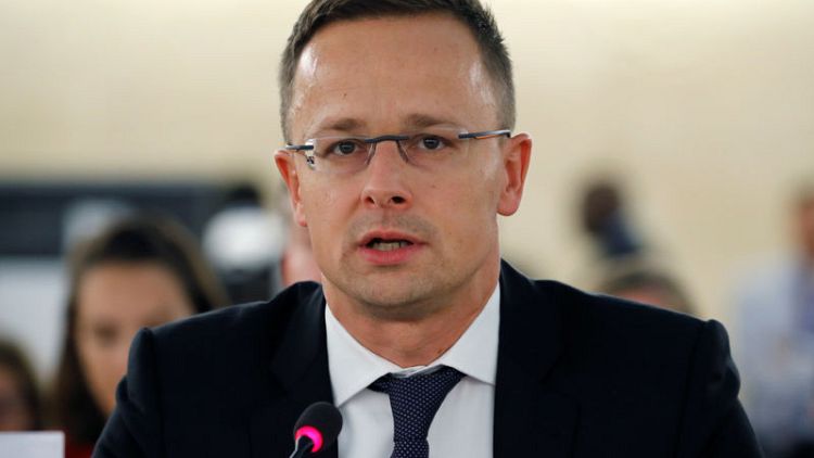Hungarian foreign minister accuses U.N. rights experts of spreading lies
