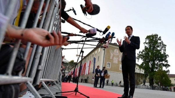 Négociations Brexit: l'UE appelle Londres à "retravailler" sa position Négociations Brexit: l'UE appelle Londres à "retravailler" sa position