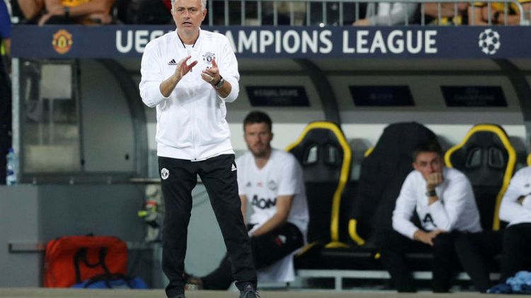 Mourinho unhappy with Young Boys' artificial pitch