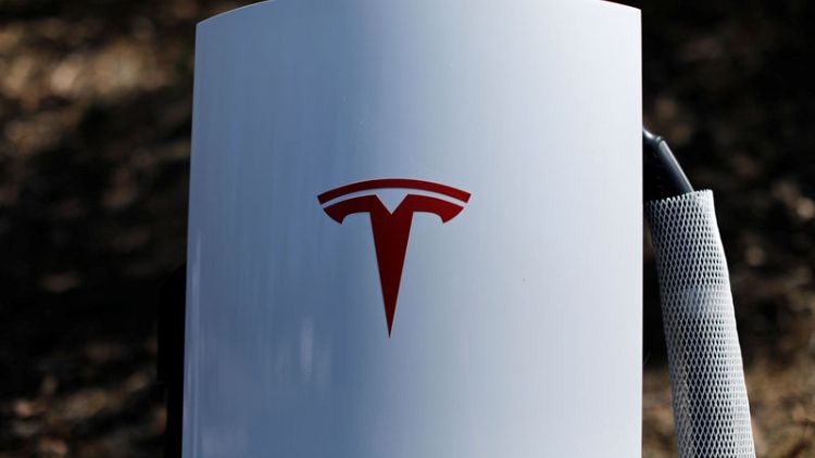 Tesla VP of global supply management resigns - Bloomberg