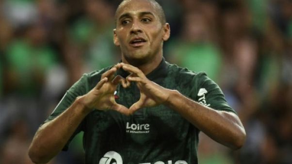 Ligue 1: Khazri-Cabella, deux N.10 compatibles chez les Verts ? Ligue 1: Khazri-Cabella, deux N.10 compatibles chez les Verts ?