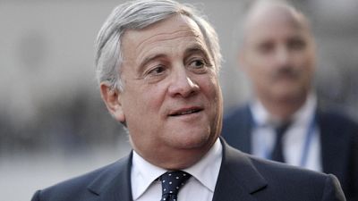 Ue: Tajani a Bannon, fine Ue? Vai a casa