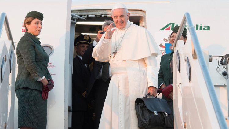 Pope arrives in Lithuania to start tour of Baltic states